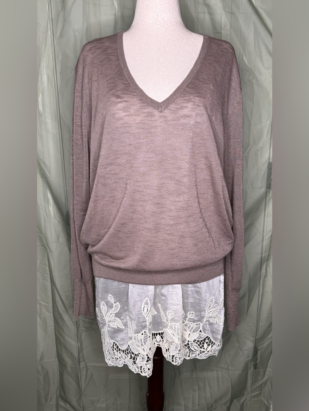 Zara Dusty Mauve V-Neck Lightweight Combination Sweater with Lace Hem